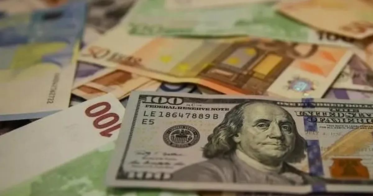 Euro Zirve Tazeledi Dolar Ve Euro Ne Kadar Oldu Bursa Hakimiyet