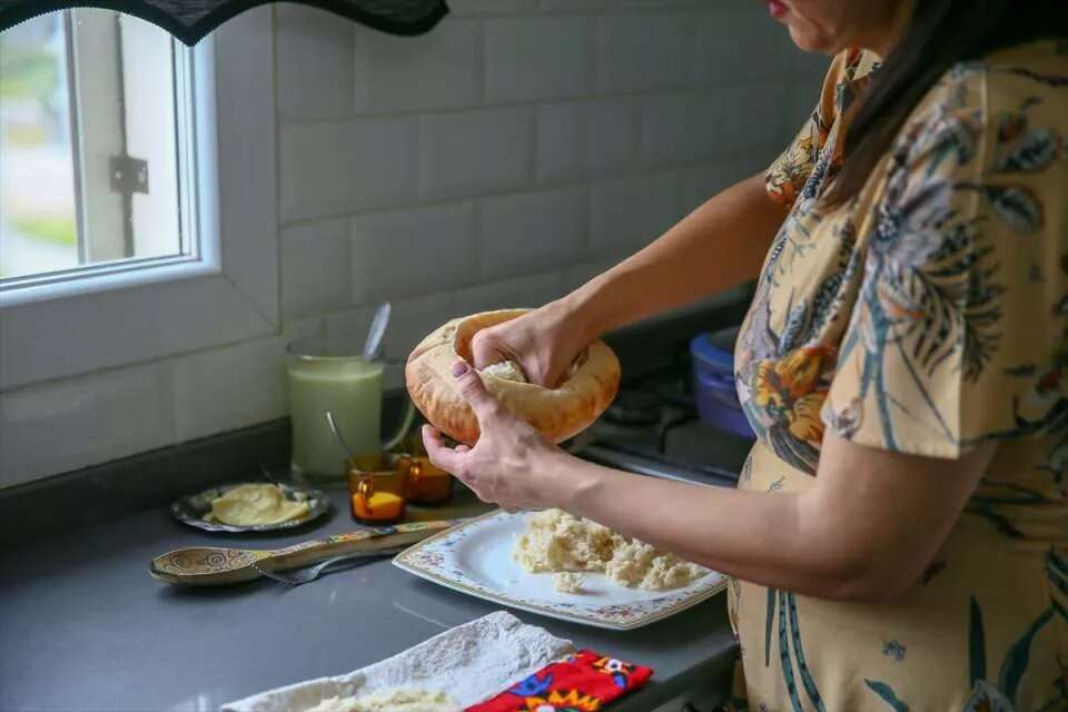 Ramazana Zg Ekmek Dolmas Sofralardaki Yerini Ald Bursa Hakimiyet