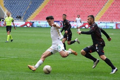 Kâbus devam ediyor | Bursaspor, Yeni Mersin İdmanyurdu'na mağlup oldu: 2-0