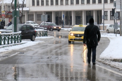 Meteoroloji'den uyarı art arda geldi: Bursa'ya kar geliyor... (22 Ocak 2024 Bursa’da hava durumu nasıl?)