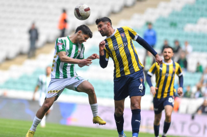 ARTIK MUCİZE LAZIM! | Bursaspor sahasında Bucaspor'a 2-0 mağlup oldu...