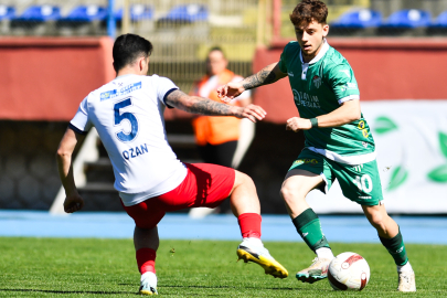 TİMSAH ZONGULDAK'TA KAYIP! | Bursaspor, deplasmanda Zonguldak Kömürspor'a 2-0 kaybetti