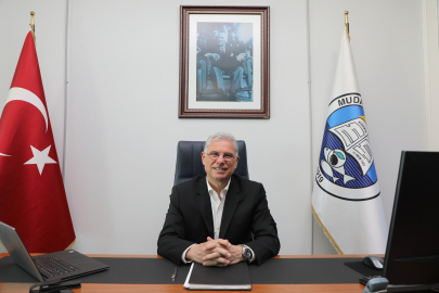 Bursa Mudanya Belediye Başkanı Deniz Dalgıç makam aracını satışa çıkardı!