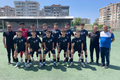 Gemlik Belediyespor U-17 Elit Ligi'nde şampiyon