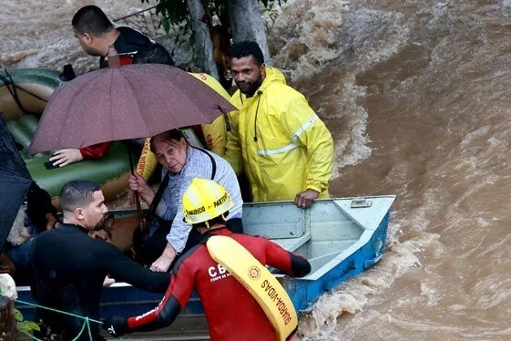 Brezilya'da sel felaketi: Aşırı yağışlar geri döndü