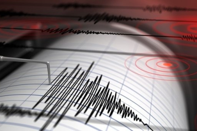 AFAD duyurdu: Manisa'da 4.8 büyüklüğünde deprem! Bursa'dan da hissedildi...