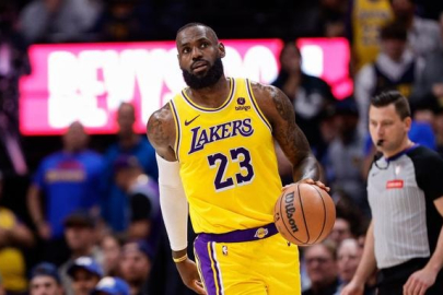 LeBron James, Lakers'ta kalacak mı?