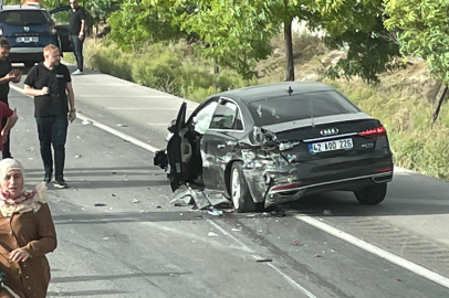 Konya'da iki otomobil çarpıştı