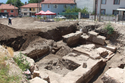 Bolu’da temel kazısında Roma dönemine ait hamam bulundu