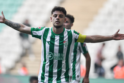 Bursaspor’da Çağatay Yılmaz yuvadan uçtu!