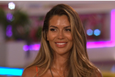 Love Island'ın şampiyonu Ekin Su Arda Güler'le bir araya geldi!