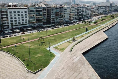 İzmir'de kavurucu sıcaklık! Sokaklar bomboş kaldı