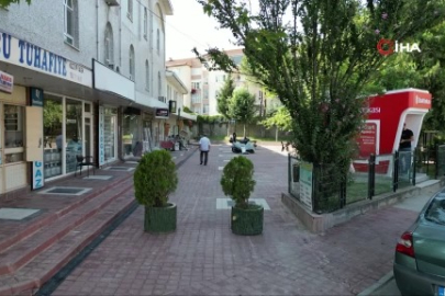 Bursa'daki o mahalle yeni meydanına kavuştu