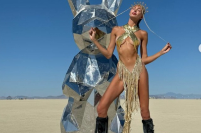 Şevval Şahin'in Burning Man tarzı ağızları açık bıraktı