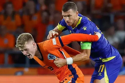 Bosna Hersek, Hollanda'dan fark yedi