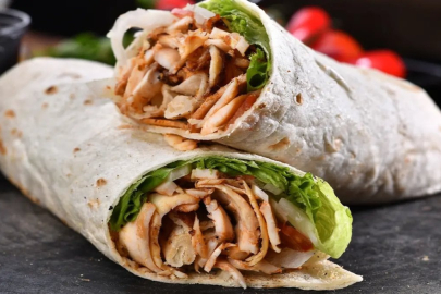 İstanbul Havalimanı'ndaki 1000 TL'lik tavuk döner gündem oldu!