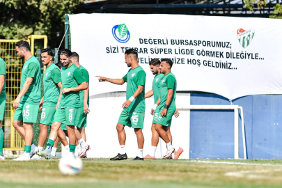 Bursaspor'a Süper Lig temalı pankart 