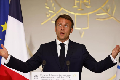 Macron'dan 'Rusya' ve 'yeni dünya düzeni' vurgusu