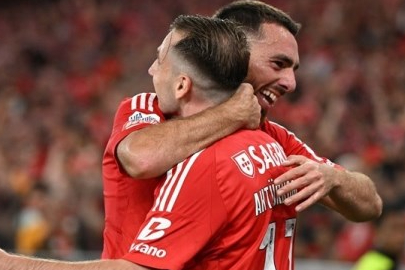 Kerem Aktürkoğlu ve Orkun Kökçü Benfica'yı sırtladı!