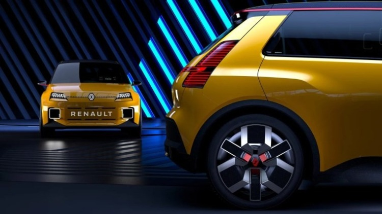 RENAULT 5 TECHNO DONANIM VE FİYATI