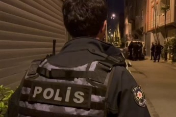 Bursa'da polise silah çeken boksör özel harekat baskınıyla yakalandı!