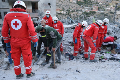 İsrail'in Lübnan'daki saldırısında aynı aileden 9 kişi hayatını kaybetti