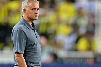 Mourinho son kararı verdi: İlk kez Fenerbahçe forması giyecek