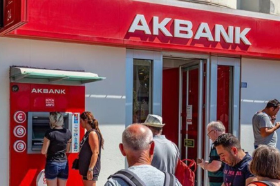 Akbank 'vatandaşın hesapları çalındı' iddiası sonrası açıklama yaptı!