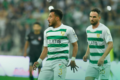 Bursaspor, Kahramanmaraşspor'u 3-0 ile geçti