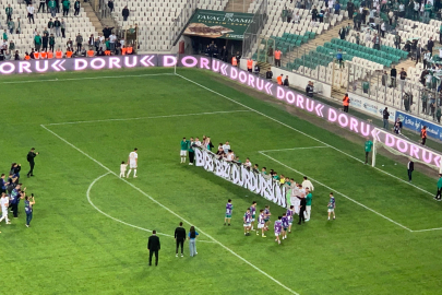 Bursasporlu futbolculardan rakiplerine gönderme: Biri bizi durdursun