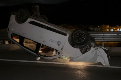 Bursa İznik'te feci kaza: Araç metrelerce sürüklendi