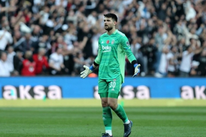 Beşiktaş'ta Lyon maçı öncesi Ersin Destanoğlu gelişmesi