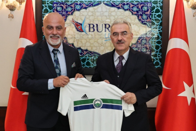 Bursa Nilüfer Futbol Kulübü'nden Bursa Valisi Erol Ayyıldız’a ziyaret