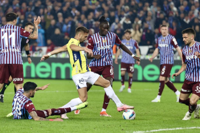 Fenerbahçe, Trabzonspor maçında son saniye golüyle 3-2 kazandı!