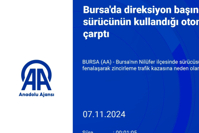 Bursa'da kaza! Fenalaşan sürücünün kullandığı otomobil 2 araca çarptı!