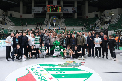 Bursaspor Bahçeşehir’i son periyotta geçti