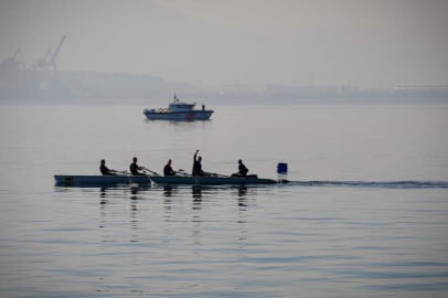 Kürek yarışları Bursa'da tamamlandı