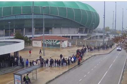 Bursaspor Başkanı Çelik 'Maşallah' diyerek paylaştı: Maç biletlerine yoğun ilgi!