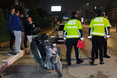 Bursa'da otomobil ile motosiklet çarpıştı