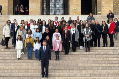 Başkan Erkan Aydın, Osmangazi Kent Konseyi Çocuk Meclisi ile Ata'nın huzurunda