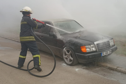 Bolu'da seyir halindeki otomobilde yangın