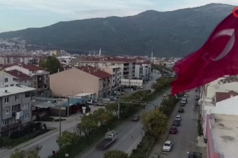 Bursa Gemlik'te huzur operasyonu! Çok sayıda silah ele geçirildi