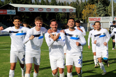 Karacabey Belediyespor: 3 - Nazillispor: 0