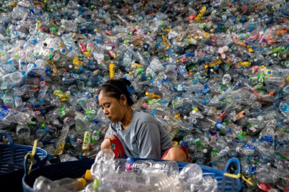 Dünya 10 yıl içinde plastik atık miktarıyla başa çıkamayacak