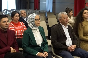 Bursa Osmangazi Belediyesi’nden engelli bireyler ve aileleri için seminer