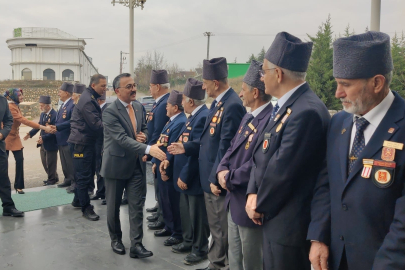 Bursa İnegöllü Kıbrıs gazileri ziyaret edecekleri KKTC'ye uğurlandı