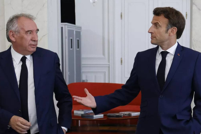 Macron, François Bayrou'yu Fransa'nın yeni başbakanı olarak atadı