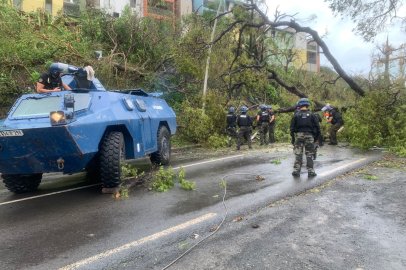 Fransa’nın denizaşırı toprağı Mayotte’yi Chido Kasırgası vurdu