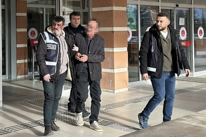 Kastamonu'da 'cinsel istismar' suçundan 16 yıl hapis cezasına çarptırıldı, duruşma salonunda tutuklandı