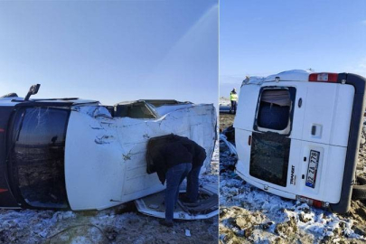 Servis minibüsü tarlaya yuvarlandı! 11 öğretmen yaralı